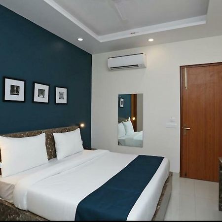 Hotel Galaxy Inn Gurgaon Ngoại thất bức ảnh