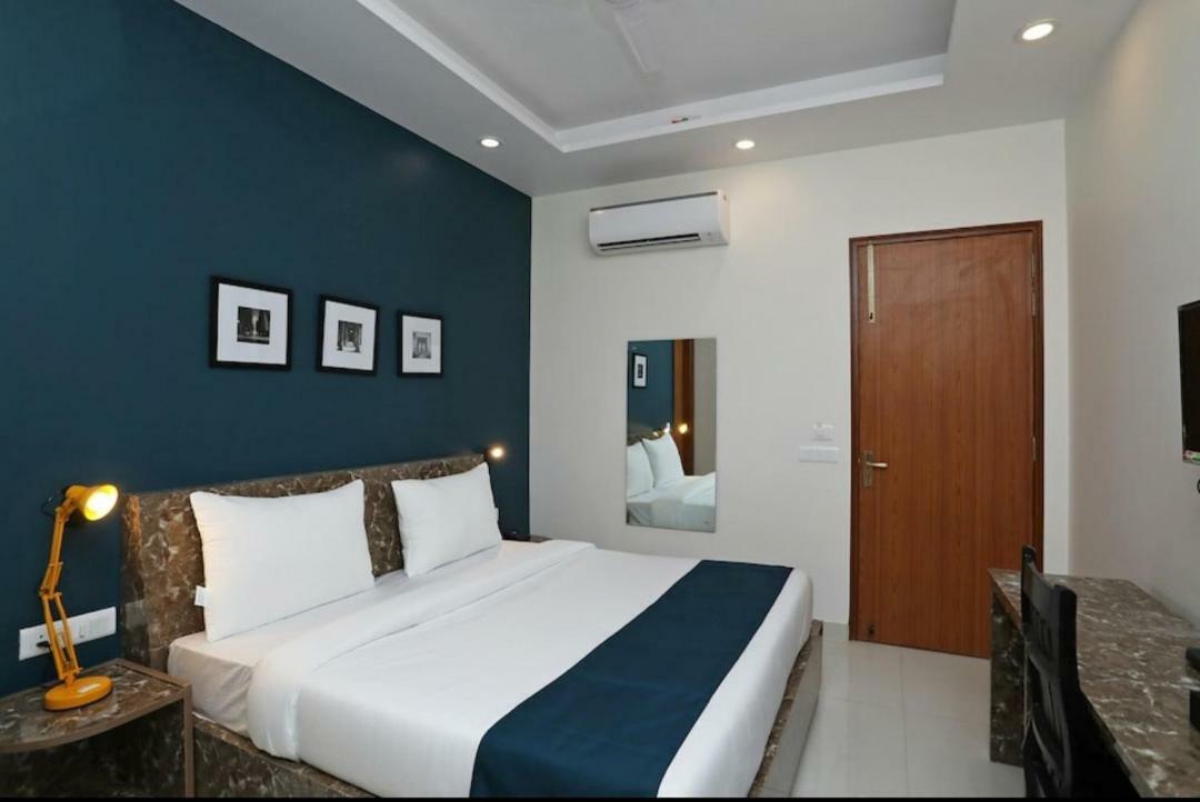 Hotel Galaxy Inn Gurgaon Ngoại thất bức ảnh