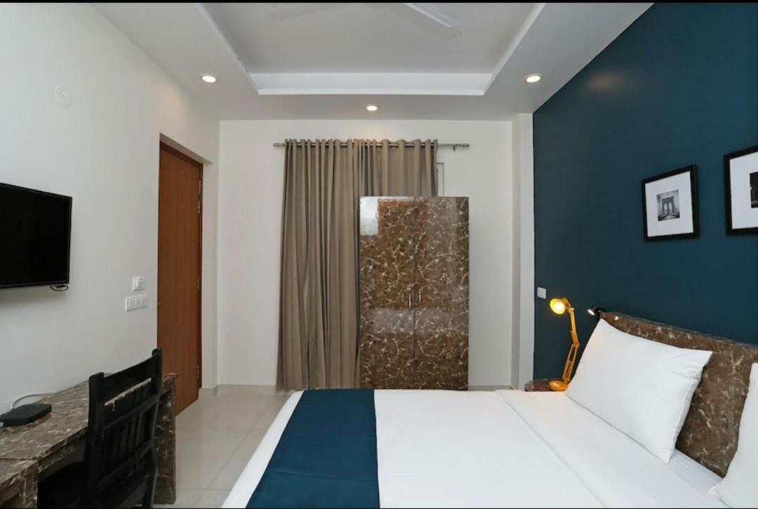 Hotel Galaxy Inn Gurgaon Ngoại thất bức ảnh